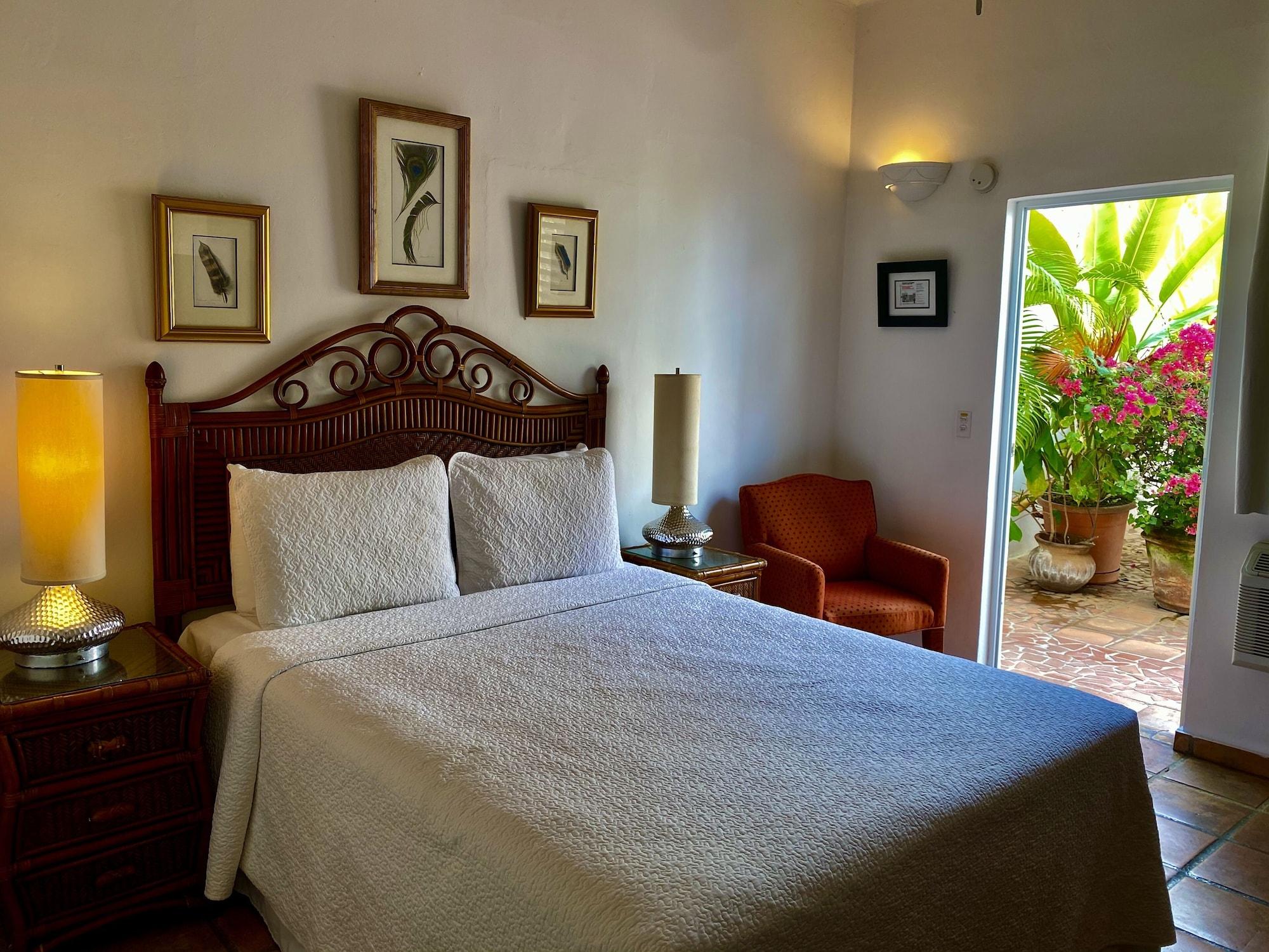 At Wind Chimes Boutique Hotel San Juan Esterno foto