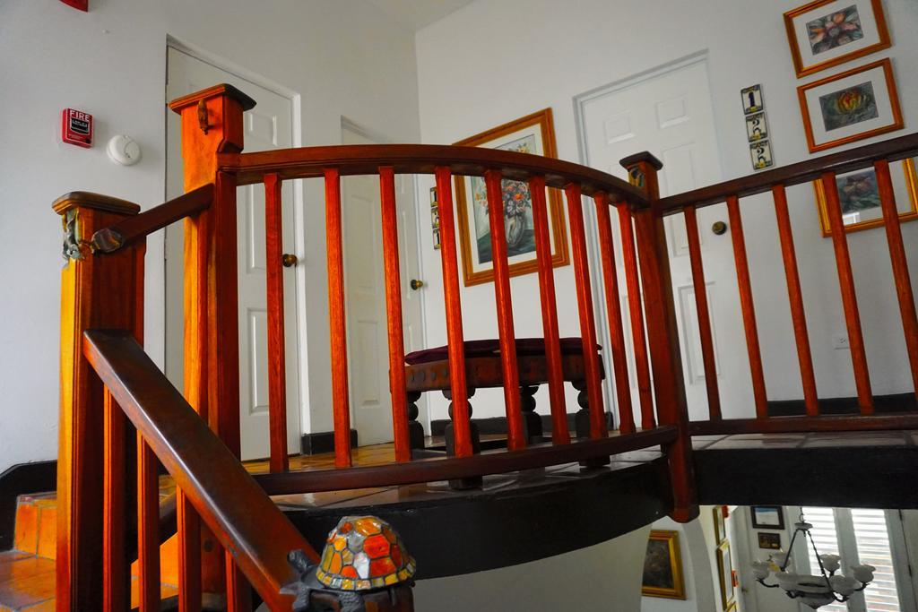 At Wind Chimes Boutique Hotel San Juan Esterno foto