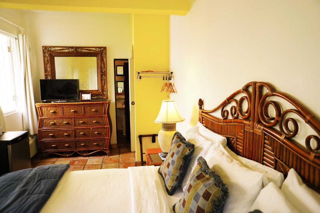 At Wind Chimes Boutique Hotel San Juan Esterno foto
