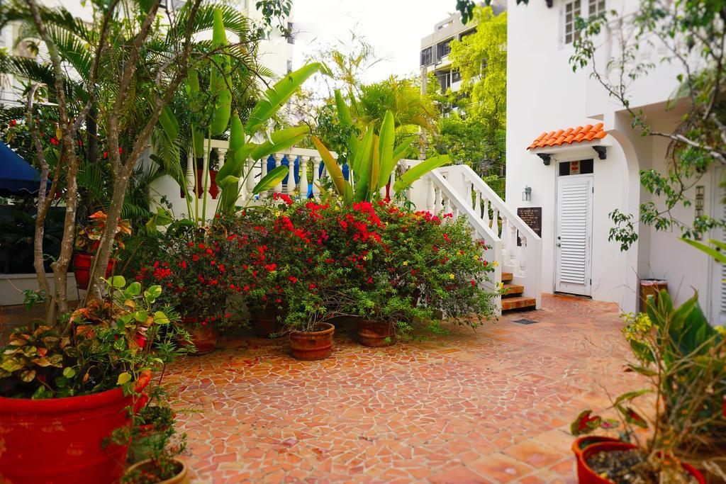 At Wind Chimes Boutique Hotel San Juan Esterno foto